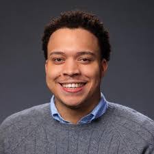 Everett Brown's Instagram, Twitter & Facebook