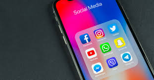 Top 10 trending social media apps to follow. Social Networking And Messaging Apps Guide Internet Matters