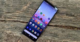 Während das display gleich zwei neue hauptfeatures bekommt, erwartet uns beim design ein neuer look mit minimalen änderungen. Un Nou Smartphone Sony Din Seria Compact Cu DiagonalÄƒ De 5 5 Inch Ar Urma SÄƒ Se Lanseze In Prima JumÄƒtate A Anului 2021