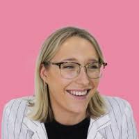 300+ "Caitlyn" profiles