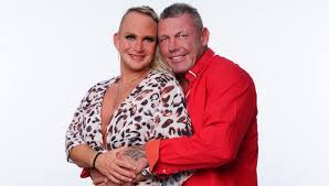 Ja, äh caroline robens früher: Caro Robens Fruher Von Der Frau Zum Mann So Sah Sie Jung Aus Intouch
