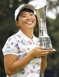 笹生優花、全米女子op優勝トロフィー胸に自撮りロケで喜び 「凱旋試合は東京五輪になりそう」【女子ゴルフ】 6/14(月) 18:38 配信 2 ï¼'ï¼æ­³æ¸‹é‡Ž å…¨è‹±å¥³å­ã‚´ãƒ«ãƒ•ï½– æ±äº¬æ–°èž Tokyo Web