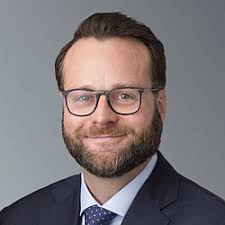 Tim Cruickshank's Instagram, Twitter & Facebook