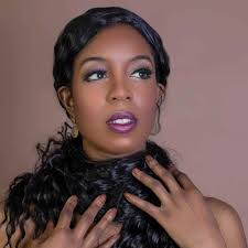 Tennille Nicole Modeling