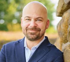 Jason Defoor's Instagram, Twitter & Facebook