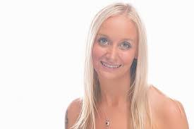 Anne Busse's Instagram, Twitter & Facebook