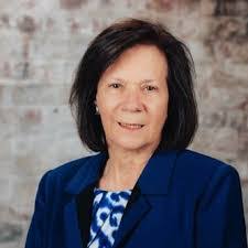 Kerry Mackey's Instagram, Twitter & Facebook