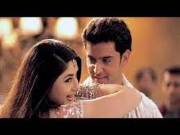 According To Reports Hrithik Roshan And Kareena Kapoor Have Been Confirmed As The Lead Pair In Karan Joh Hrithik Roshan Bollywood Couples Indian Wedding Songs