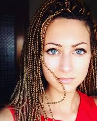 If you have fine hair and opt for a bigger braid, the weight could damage your hair and you probably won't get the volume you desire. Pin On Hair And Beauty