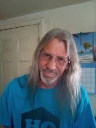 Shawn Lander's Instagram, Twitter & Facebook