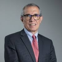 50+ perfiles de «Pedro Grados»