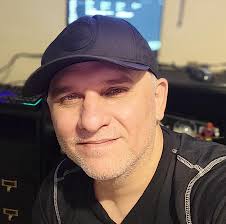 Tejano radio host returns