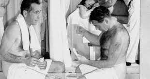 Humphrey Bogart And Peter Lorre In A Steam Bath Famous Celebrity In Film Fashion Art Music Beautiful Fame The Wall Of Fame Collected By Marald Marijni Viso