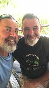 Elisha Buckingham's Instagram, Twitter & Facebook