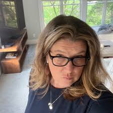 Ok. this post is for sharing POSITIVE experiences to give encouragement and  hope to those waiting for their op. If you are reading posts pre-op, some  of the stories may be making