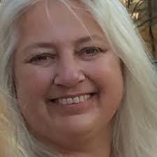 Eileen Coogan's Instagram, Twitter & Facebook