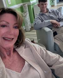 Caroline Armstrong (@acolear) • Instagram photos and videos