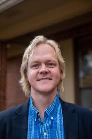 Kenneth Oubre's Instagram, Twitter & Facebook