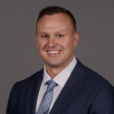 Bobbi Carney's Instagram, Twitter & Facebook