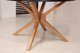 C61_ceramique table ronde contemporaine romain, diamètre 120 cm réalisée en chêne avec un pieds central et 1 allonge portefeuille de 50 cm. Table Ronde Contemporaine Diametre 120 Cm En Chene Avec Un Pieds Central Et 1 Allonge Portefeuille De 50 Cm Meuble En Chene