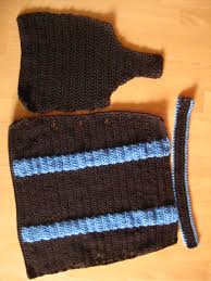 Das erste selbst gehäkelte hallo martina, den pulli habe ich für meinen hund selber entworfen deshalb gibt es. Hund Hat Mantel Endlich Neues Vom Bastelschaf