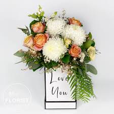 Hat box flowers next day delivery. Pastel Mix Hat Box Flower Delivery Melbourne Mrs Florist