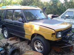 Scratches really show on the dark blue, not so much on light colors. Camel Trophy Paint Page 3 Land Rover Forums Land Rover Enthusiast Forum