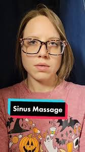 Lindsey Bernstein's Instagram, Twitter & Facebook