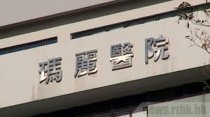 澳門有復元案例？ 點解唔公布 （d100 瘋中三子） 澳門有復元案例？ 點解唔公布 至今確診10宗新型冠狀病毒感染個案的澳門，當地的首名確診患者今日康復出院。 澳門新型冠狀病毒感染應變協調中心表示，經過山頂醫院醫護團隊半個月來的治理，患者情況持續改善. ç'ªéº—é†«é™¢ä¸€åç¢ºè¨ºè€…æ›¾å…¥ä½å…§ç§'ç›£å¯Ÿç—…æ ¼ Rthk