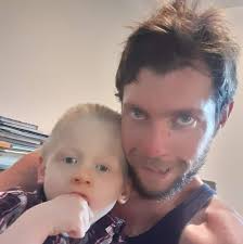 Dean McDaniels in people