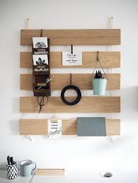 Diy Wall Organizer Selbermachen Aus Parkettleisten Aus Diy Organizer Parkettleisten Selbermachen Wall Diy Wall Bedroom Organization Diy Diy Wood Wall