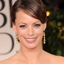 Her death is confirmed in the following scene, which takes place several months later. Berenice Bejo Schauspieler Von The Artist World Of Games