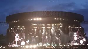 Tw classic is een eendaags muziekfestival en komt voort uit het bekende festival rock werchter. Bon Jovi Runaway Tw Classic Werchter 14 07 19 Youtube