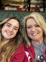 Kim Carney (@KimCarney1969)