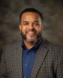 Todd Gragg's Instagram, Twitter & Facebook