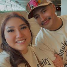 🚨 Valentina Guzman Murillo, 12, and her mother, Lizeth Murillo Osuna, 31,  were aboard the Learjet 55 Jet Rescue Air Ambulance that crashed and  exploded in Northeast Philadelphia. ✈️🔥