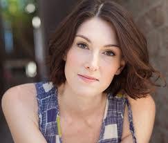 Stephanie Scholz's Instagram, Twitter & Facebook