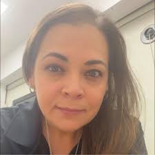 Does everyone in the neighborhood have power in 855A?