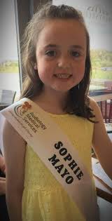 Sophie O Driscoll from Blarney is the official 2019 rosebud to the Mayo  Rose 🌹🌹🌹🌹. John Drummey from the Rose of Tralee International Festival  said " The Rosebuds get to take part