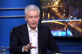 Новый мем с выражением его лица.сегодня сергей соб. Fraza Sobyanina Prevratilas V Mem Na Vse Sluchai Zhizni Tebe Ona Tozhe Podojdet