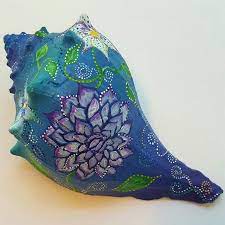 Ritual water vessel conch shell c. Custom Order Original Hand Painted Conch Shell For My Talented Friend Over At Featherandbutterfly Check Out Beach Art Diy Painted Shells Conch Shell Painting
