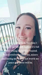 Katherine Winstead (@midnightseraphx)