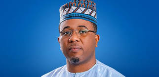 Youssou ndour et Mbaye Dieye Faye cote à cote à la levée du corps du vieux  sing sing