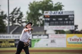 Lieutenant governor kathy hochul will continue standing up for progressive values, fighting for all new yorkers, and taking on the harmful policies of kathy has served at all levels of government and is dedicated to public service. Photos Lt Gov Kathy Hochul Throws Out First Pitch For Thursday S Muckdogs Game The Batavian