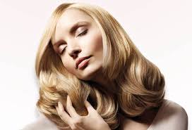 افعلي ذلك بعد علاج البروتين للشعر إذا كنت تتعرقين كثيرا الجمال نت