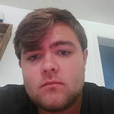 Dylan House's Instagram, Twitter & Facebook