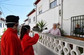 Para morar bem, para morar do seu jeito e para tirar seus planos do papel. La Fundacion La Caixa Junto A Los Mas Vulnerables De La Crisis Del Coronavirus Compromiso Empresarial