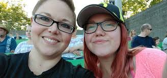 Mandy Britton's Instagram, Twitter & Facebook