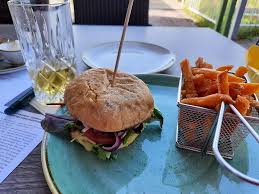 Лесна онлайн резервация в planet of hotels. Heimathafen Baltrum Restaurant Happycow