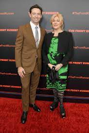 She is married to fellow actor hugh jackman. Deborra Lee Furness Wows In Neon Green For Hugh S Movie Premiere Starts At 60